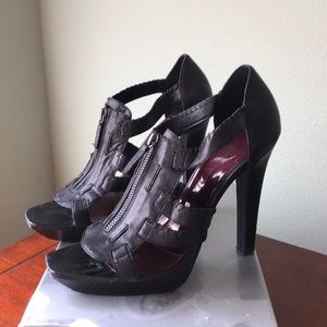 Jessica Simpson heels